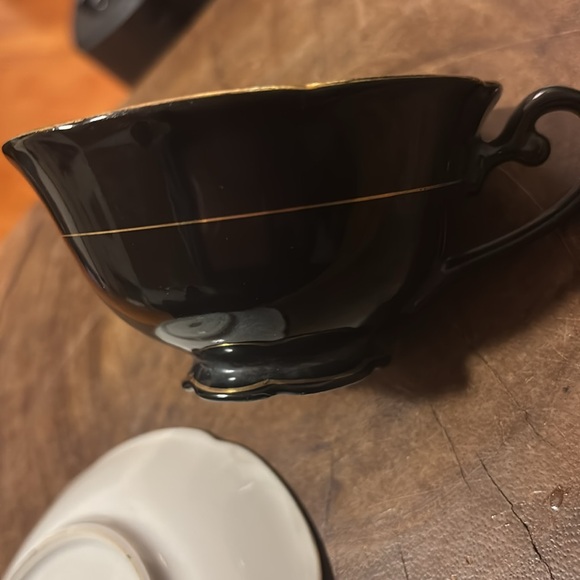 TRIMONT CHINA MADE IN OCCUPIED JAPAN Black Floral Teacup and Saucer Set - Picture 4 of 6